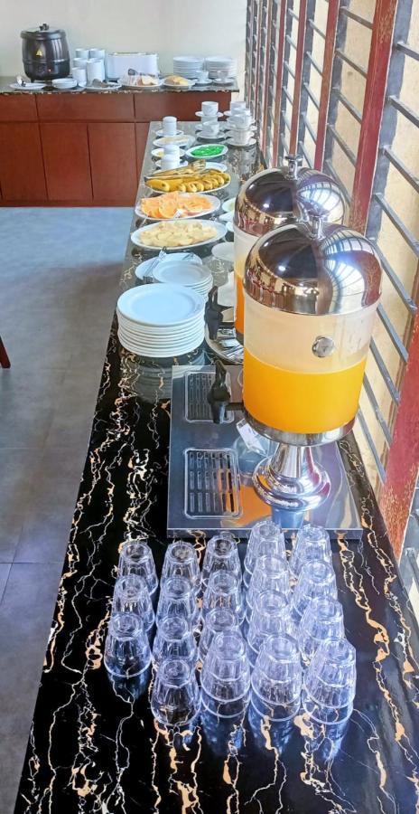 Hotel Crystal Rose - Sylhet Exterior foto