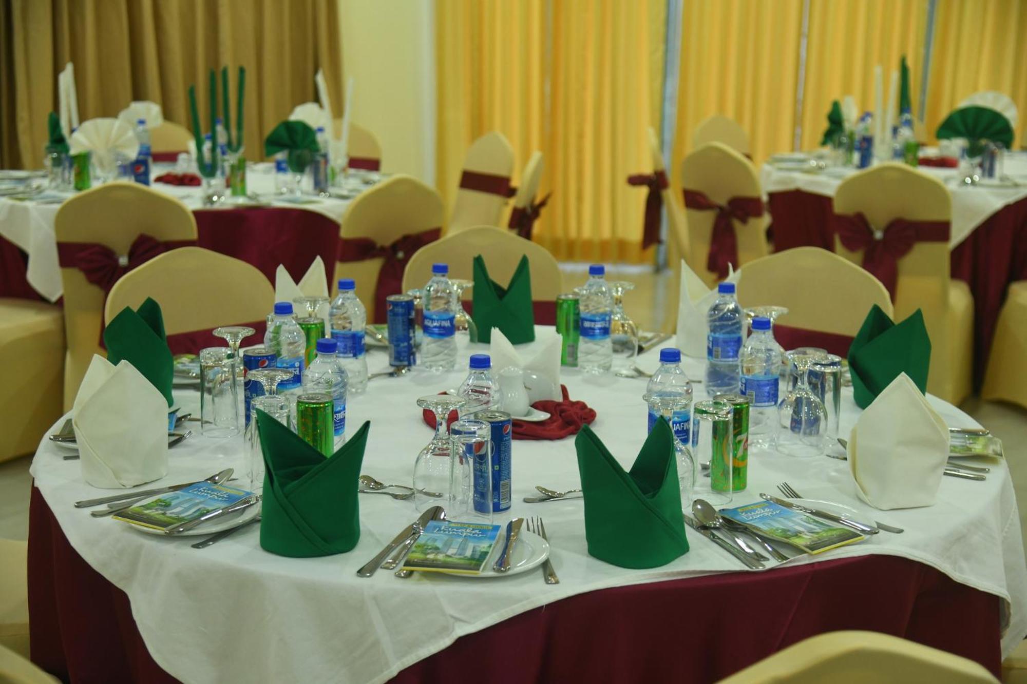 Hotel Crystal Rose - Sylhet Exterior foto